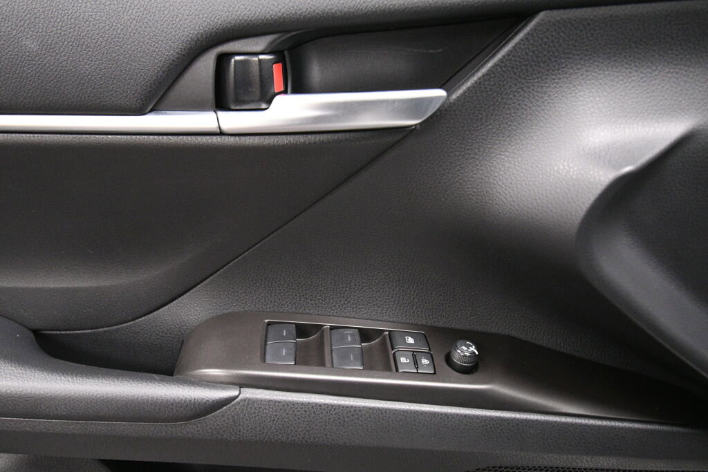 Certified 2024 Toyota Camry LE image 11
