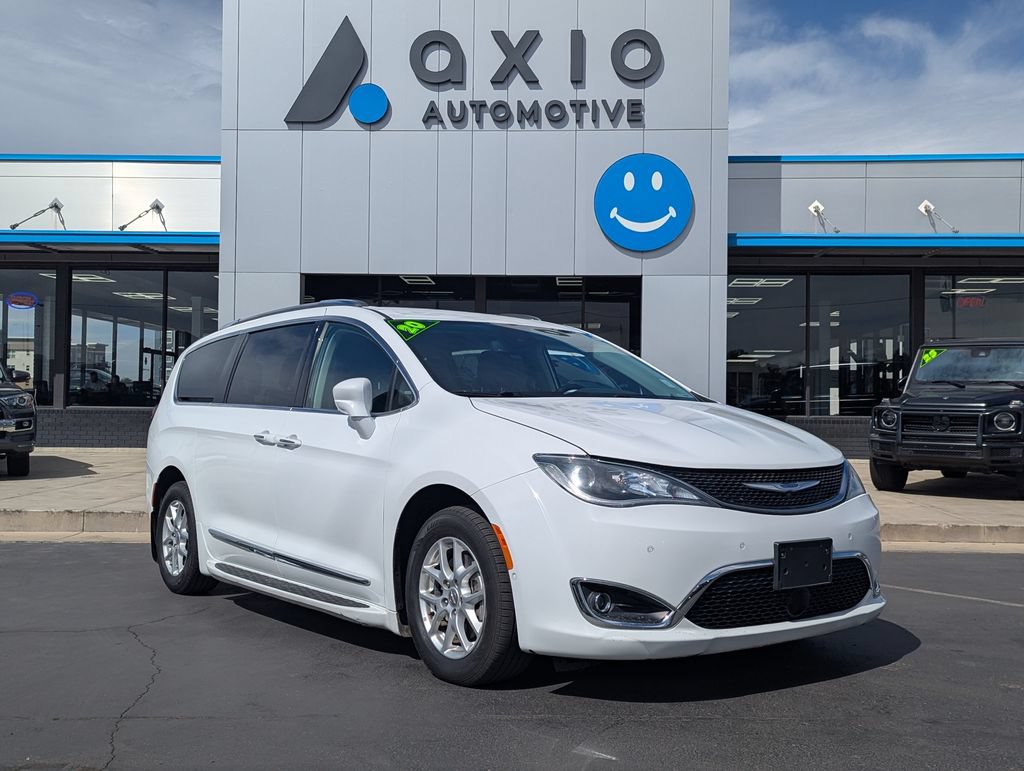 Used 2020 Chrysler Pacifica Touring-L w/ Advanced Safetytec Group