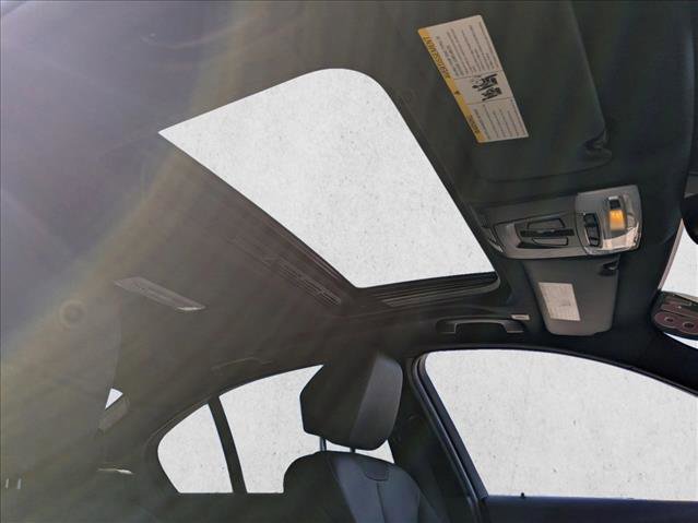 Used 2018 BMW 330e image 18