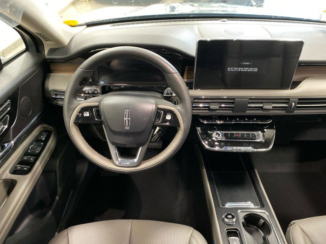 New 2025 Lincoln Corsair Reserve w/ Jet Appearance Package image 11