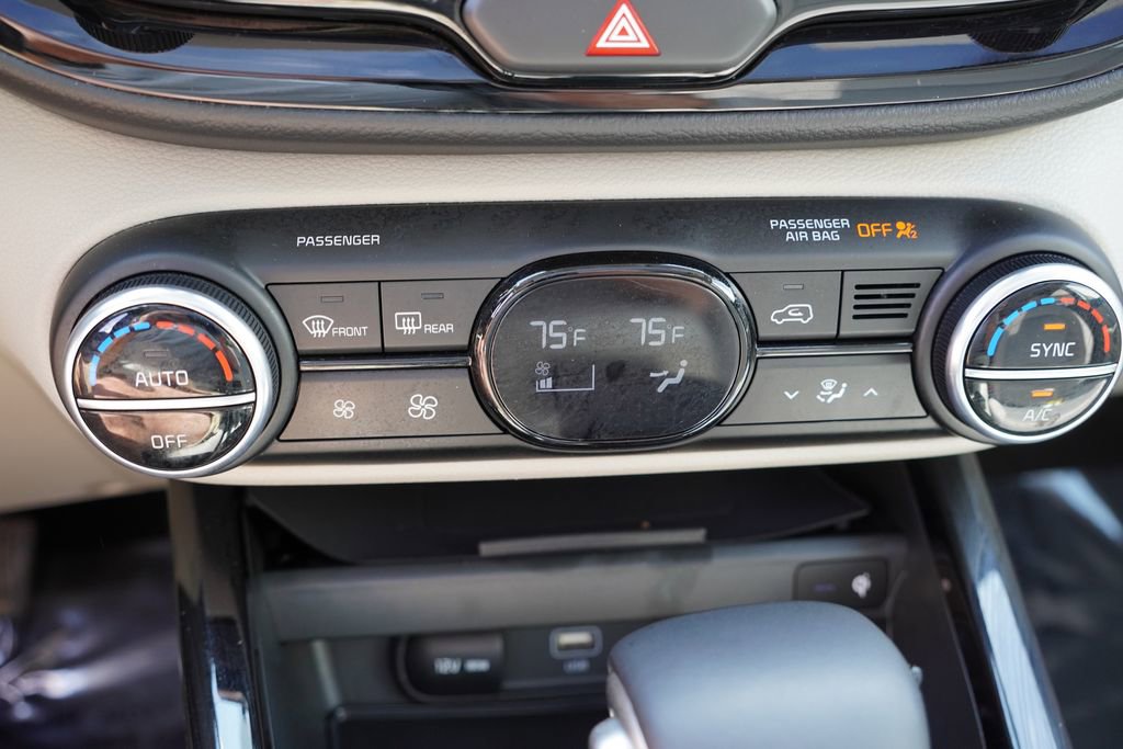 Certified 2023 Kia Soul EX FWD image 26