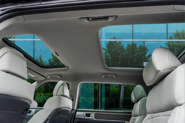 New 2027 Hyundai Santa Fe Limited FWD image 13