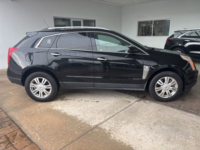 Used 2016 Cadillac SRX Luxury w/ Driver Awareness Package FWD image 4