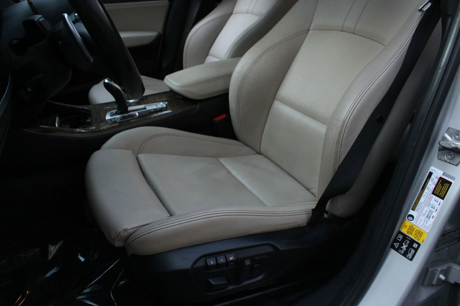 Used 2017 BMW X4 xDrive28i AWD/4WD image 18