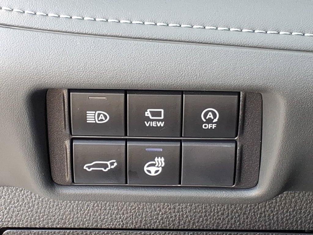 Used 2023 Toyota Highlander Platinum AWD/4WD image 5