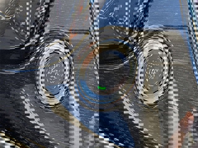 New 2025 Cadillac XT6 Premium Luxury w/ Technology Package image 33