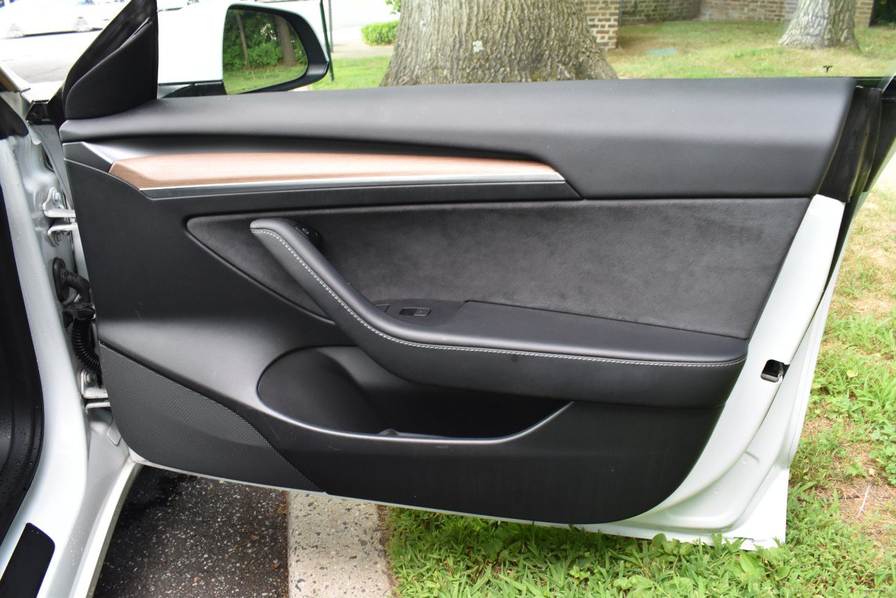Used 2023 Tesla Model 3 Standard Range RWD image 21