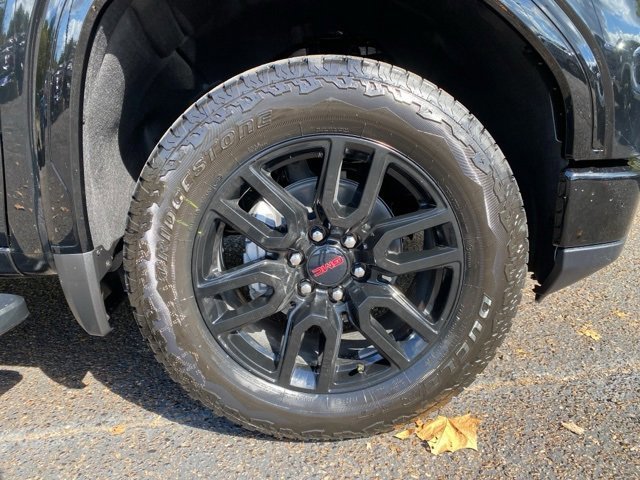 New 2026 GMC Sierra 1500 Elevation w/ Elevation Premium Package image 9