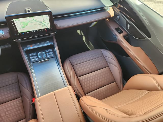 New 2026 Lincoln Nautilus Reserve AWD/4WD image 12