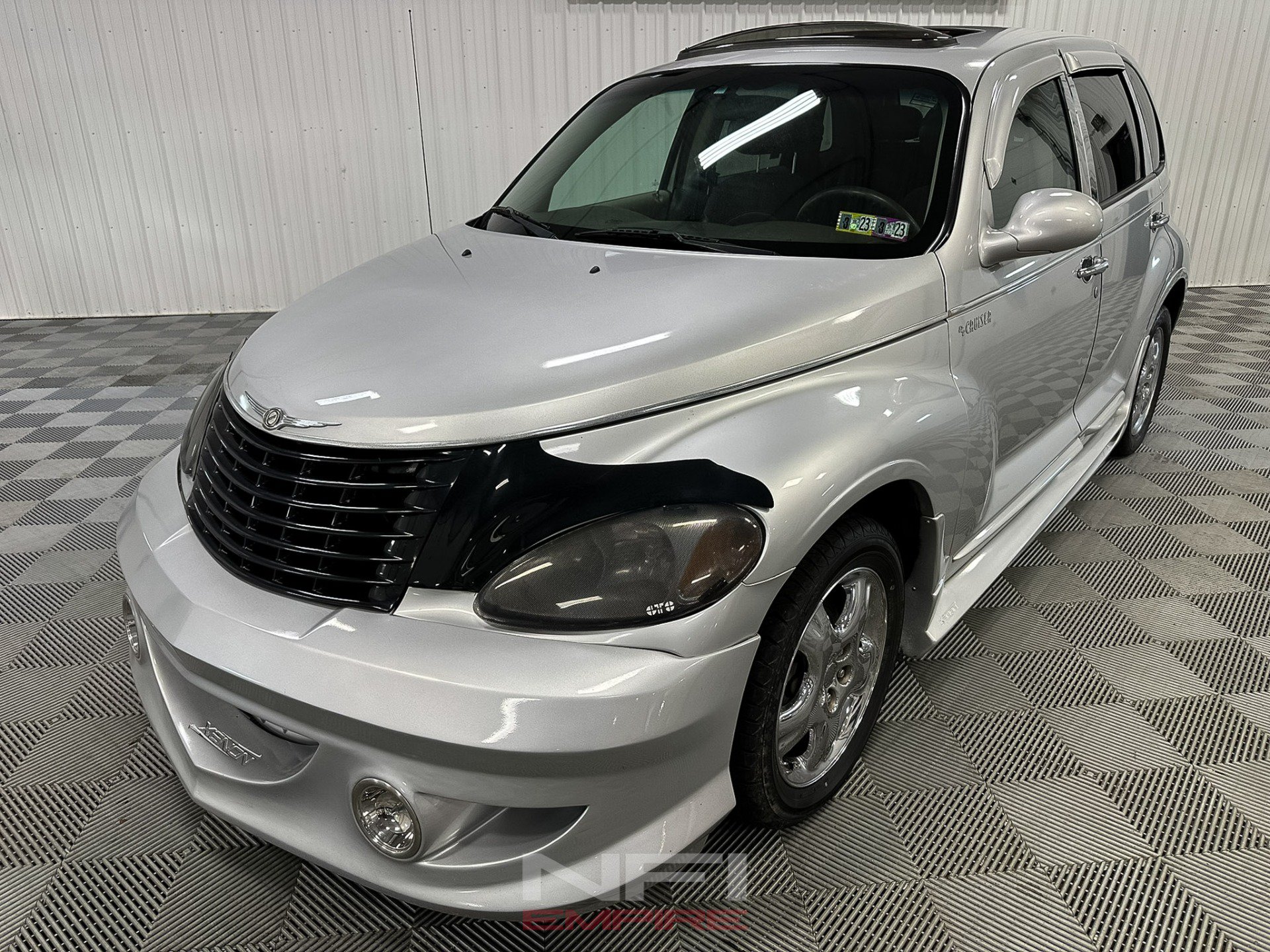 Used 2001 Chrysler PT Cruiser FWD image 3