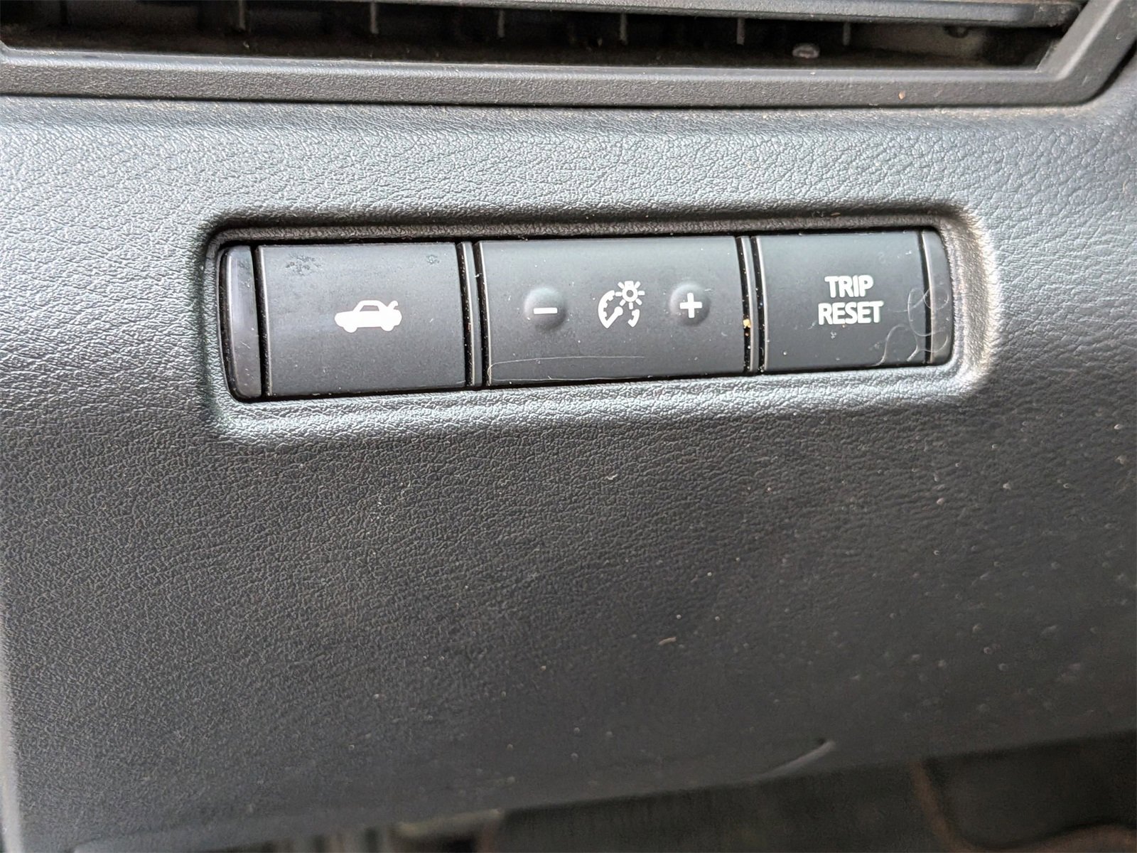 Used 2022 Nissan Altima 2.5 SR image 16