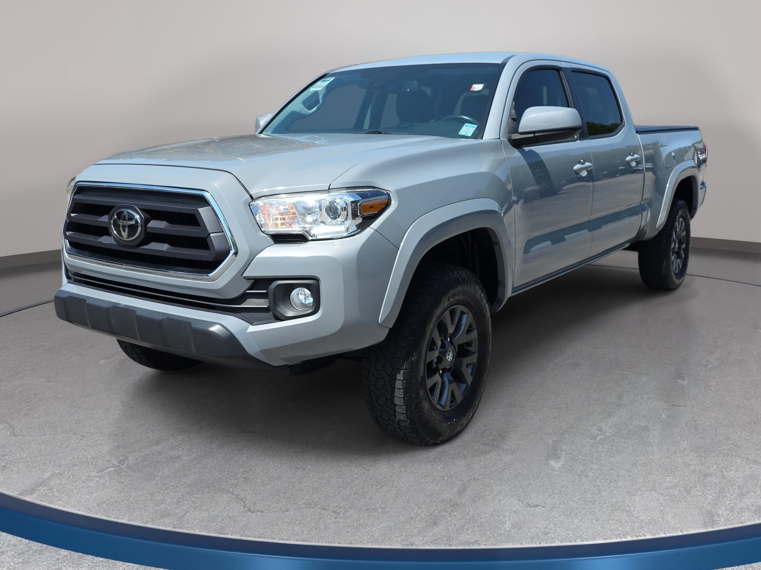 Used 2021 Toyota Tacoma SR5 AWD/4WD video 1