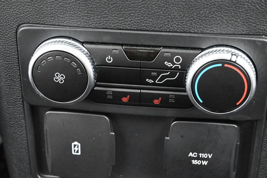 Used 2022 Ford Explorer Limited w/ Equipment Group 301A AWD/4WD image 37