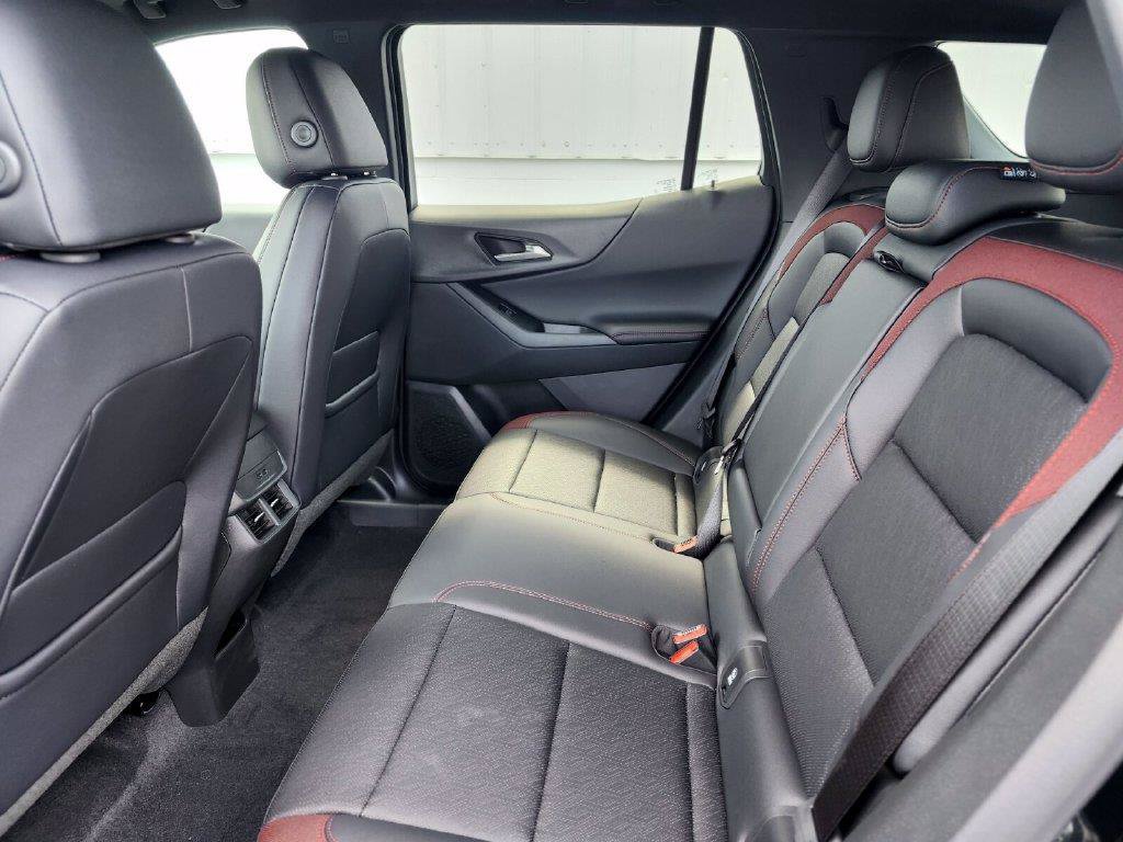 New 2027 Chevrolet Equinox RS w/ Safety and Technology Package AWD/4WD image 14