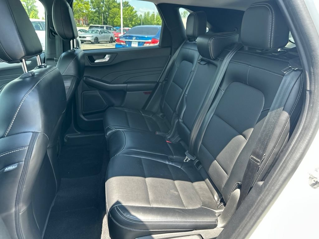 Used 2023 Ford Escape Platinum AWD/4WD image 14