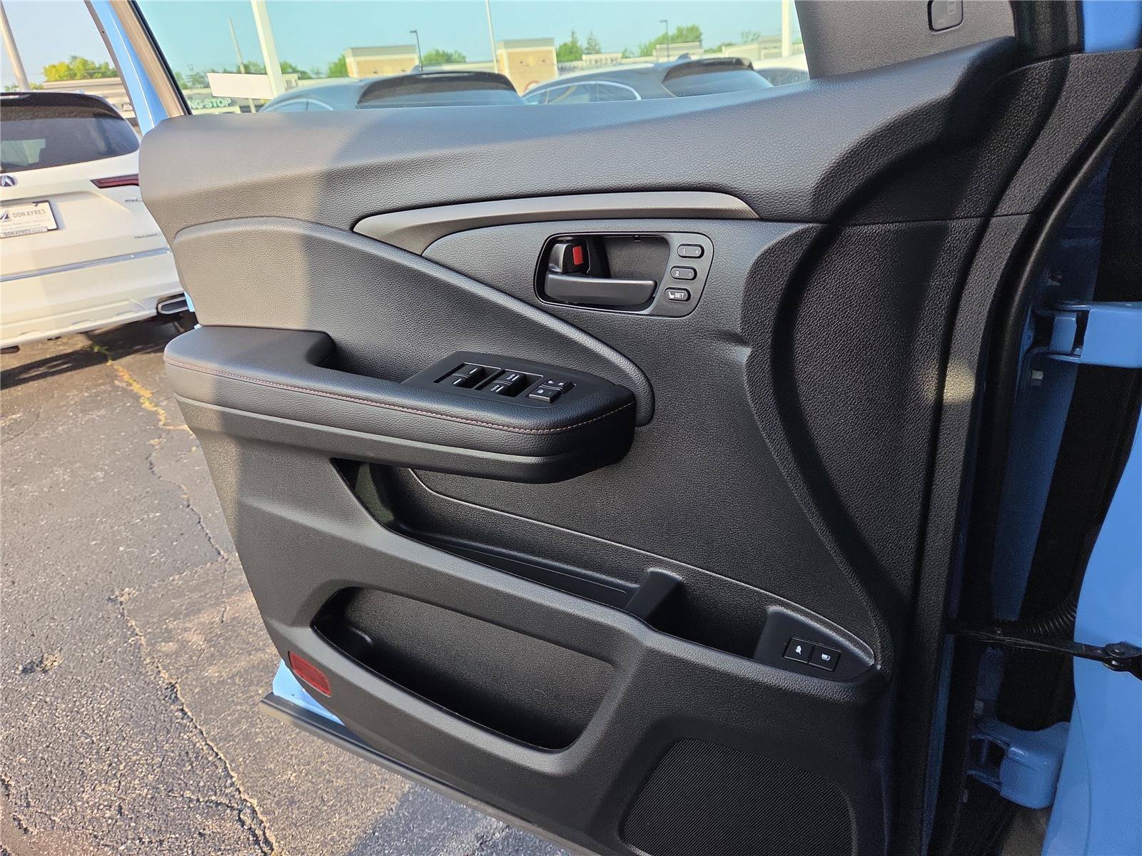 Used 2024 Honda Passport TrailSport image 19