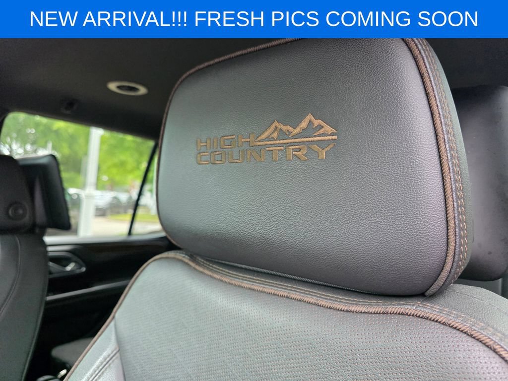 Used 2023 Chevrolet Tahoe High Country RWD image 9