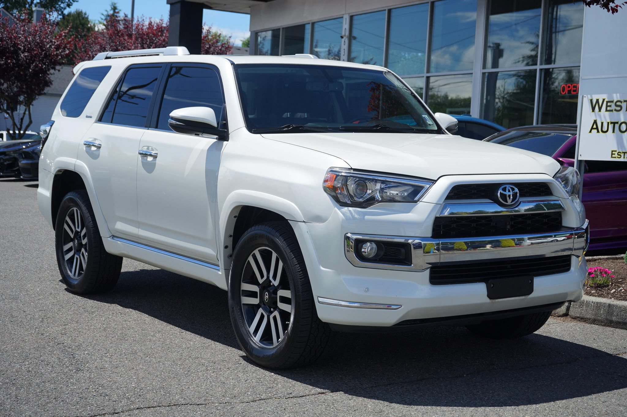 Used 2016 Toyota 4Runner Limited AWD/4WD image 8