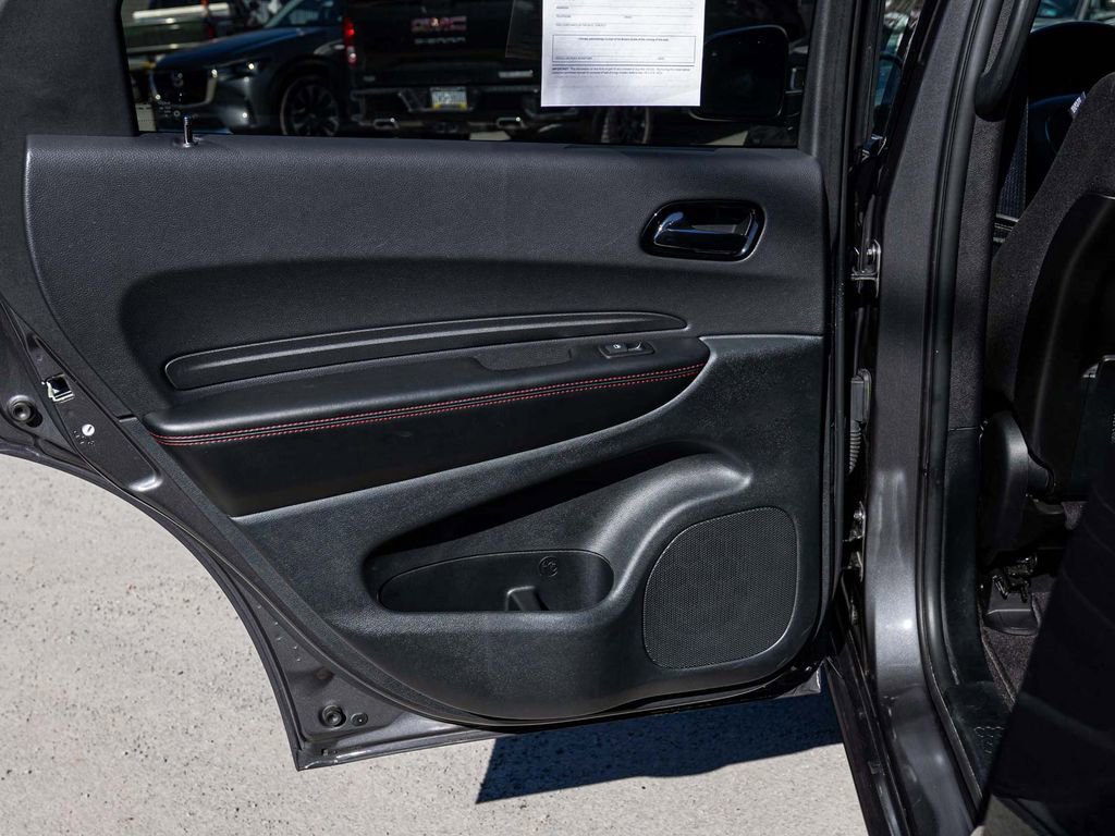 Used 2025 Dodge Durango GT image 13