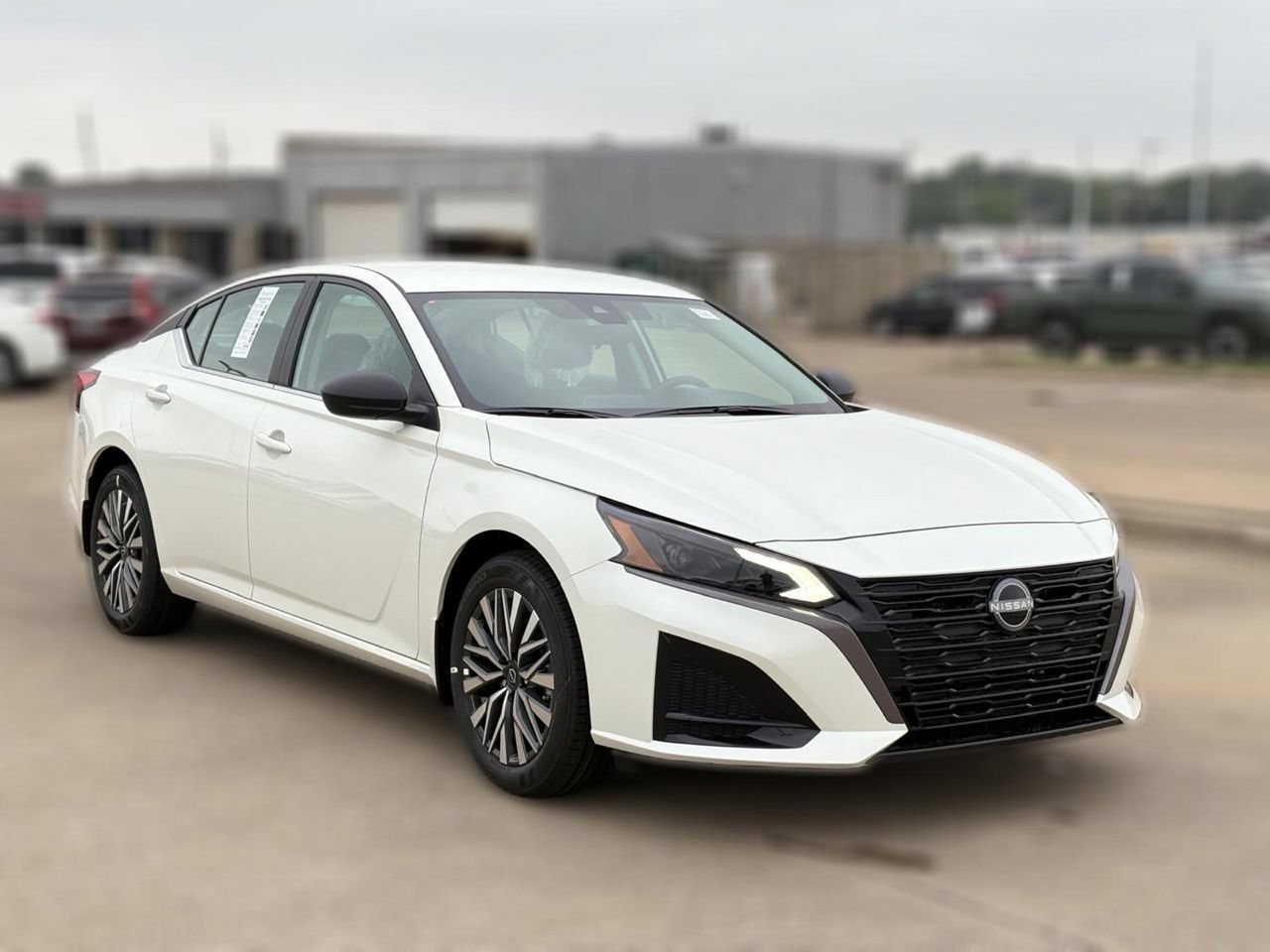 New 2026 Nissan Altima 2.5 SV FWD image 5