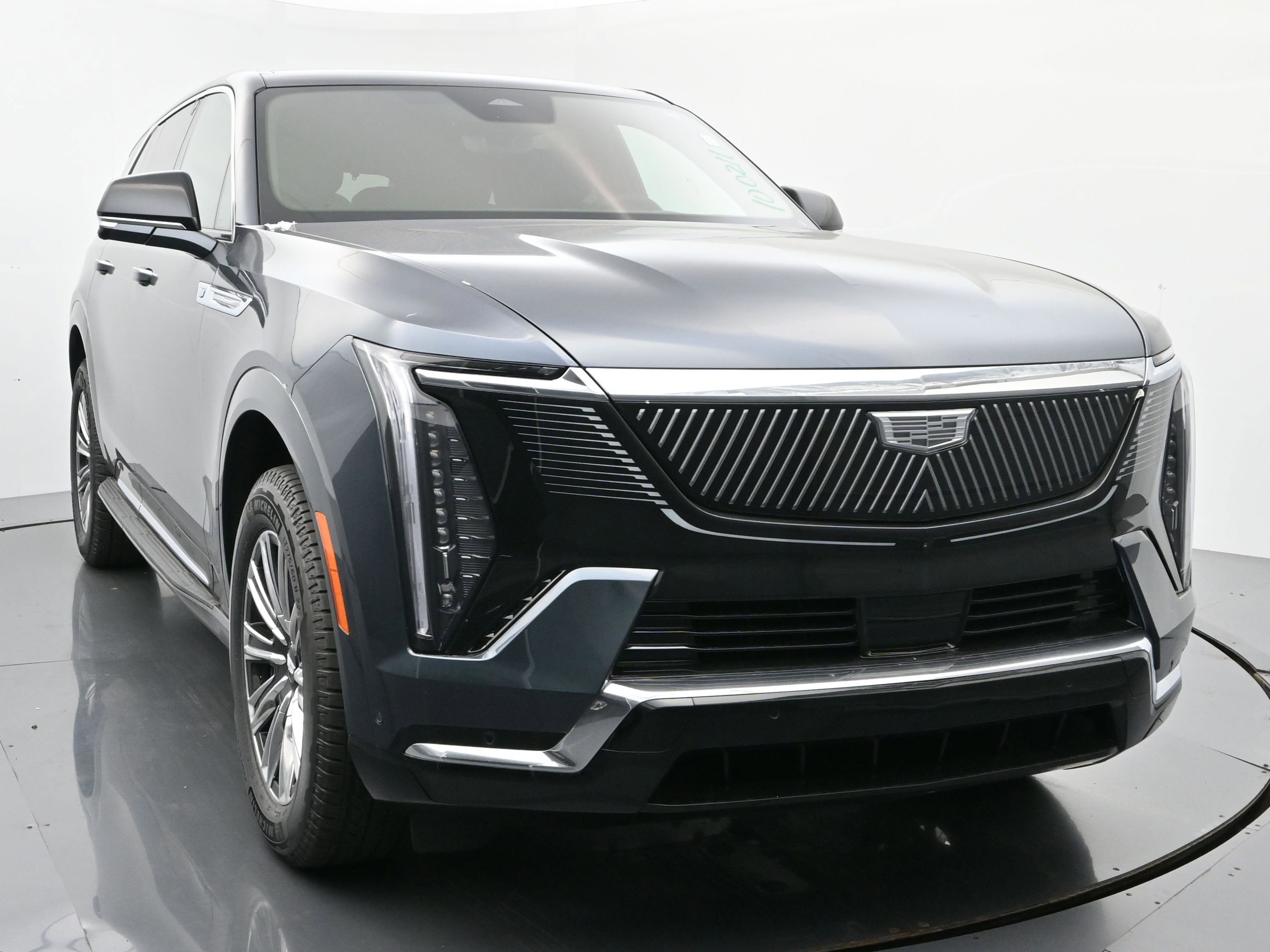 New 2026 Cadillac Escalade IQ Luxury 1 w/ LPO, Floor Liner Package image 8