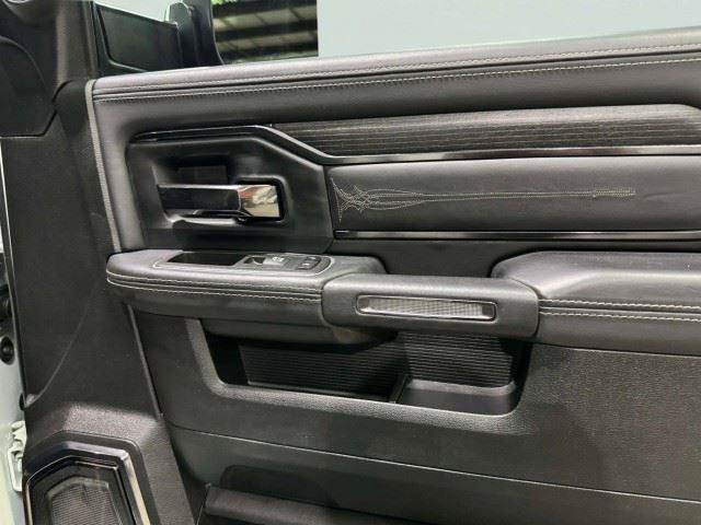 Used 2022 RAM 2500 Limited AWD/4WD image 47