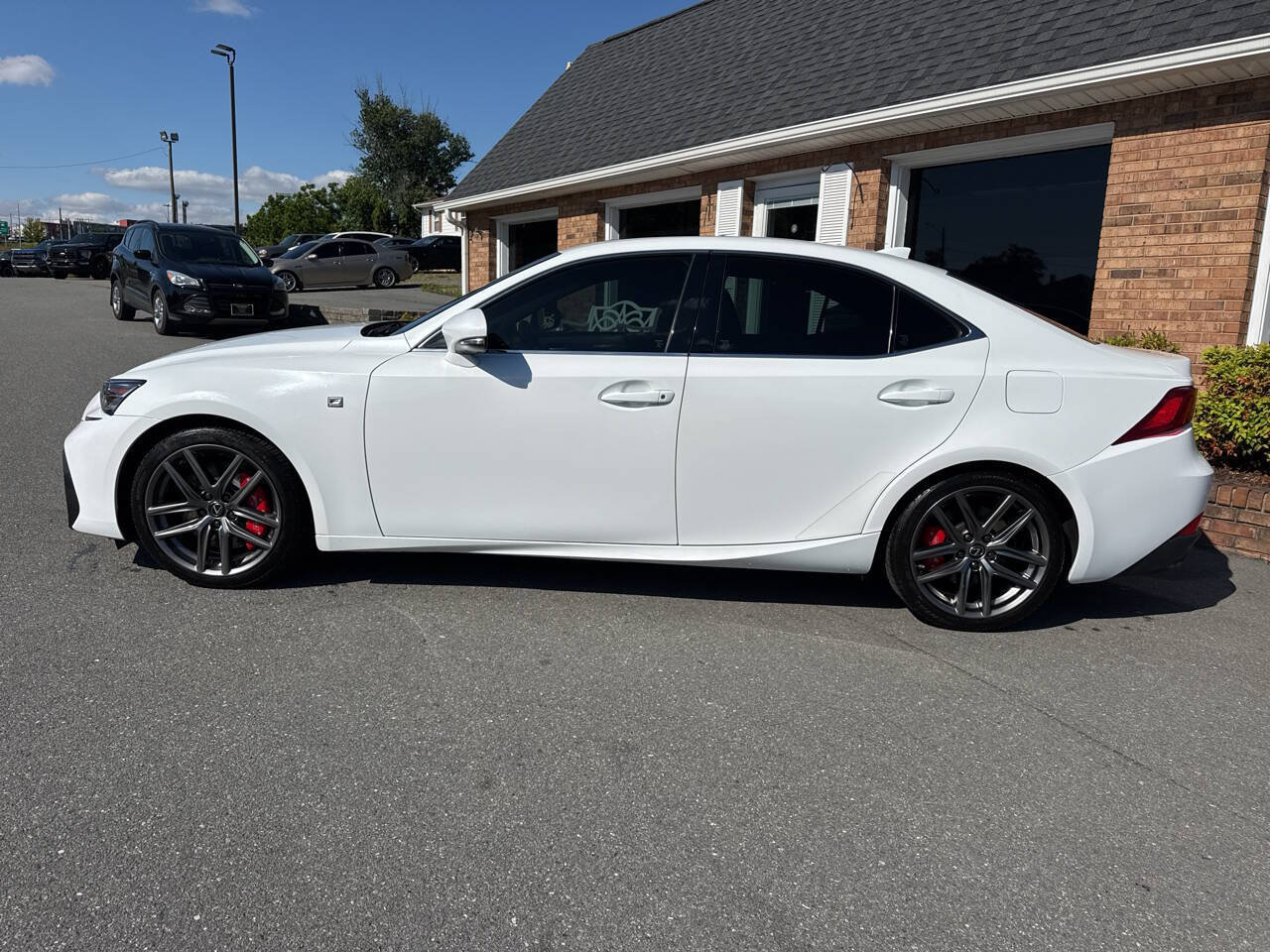 Used 2019 Lexus IS 350 F Sport w/ F Sport Package RWD image 11