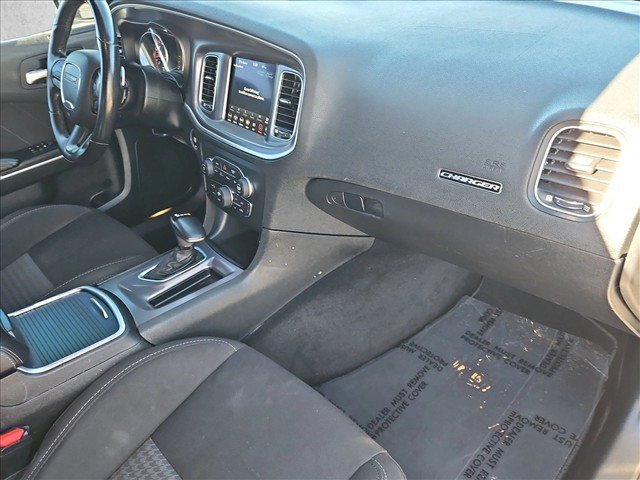 Used 2019 Dodge Charger R/T RWD image 21