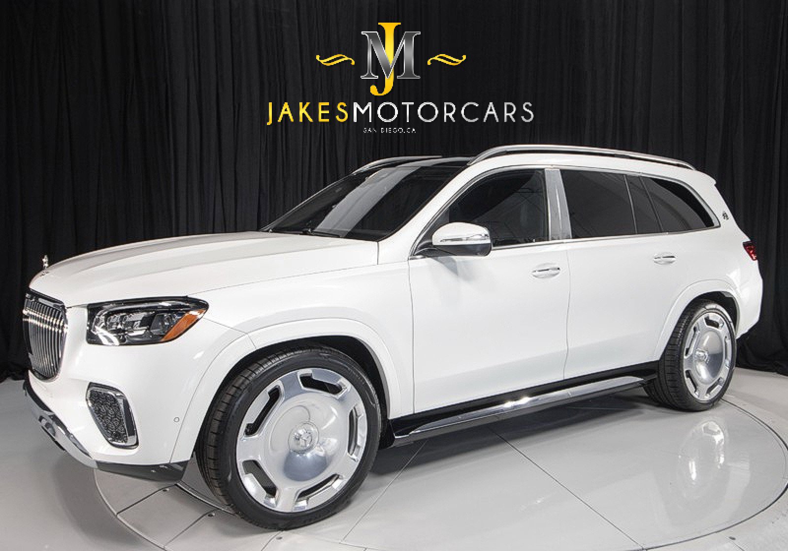 Used 2024 Mercedes-Benz Maybach GLS 600 4MATIC image 1