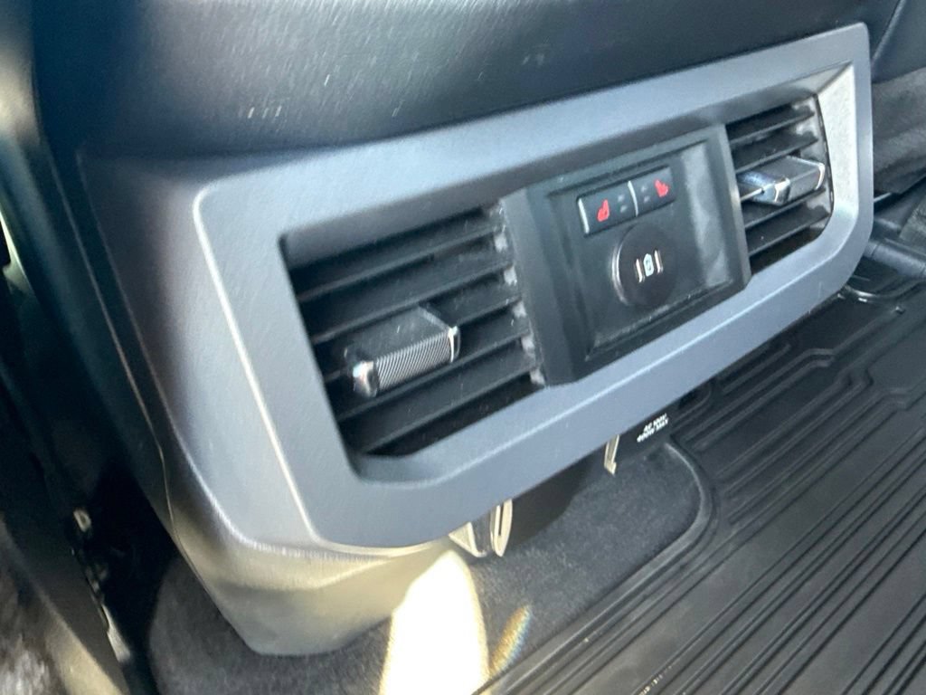 Used 2024 Ford F250 Lariat w/ Sport Appearance Package AWD/4WD image 43