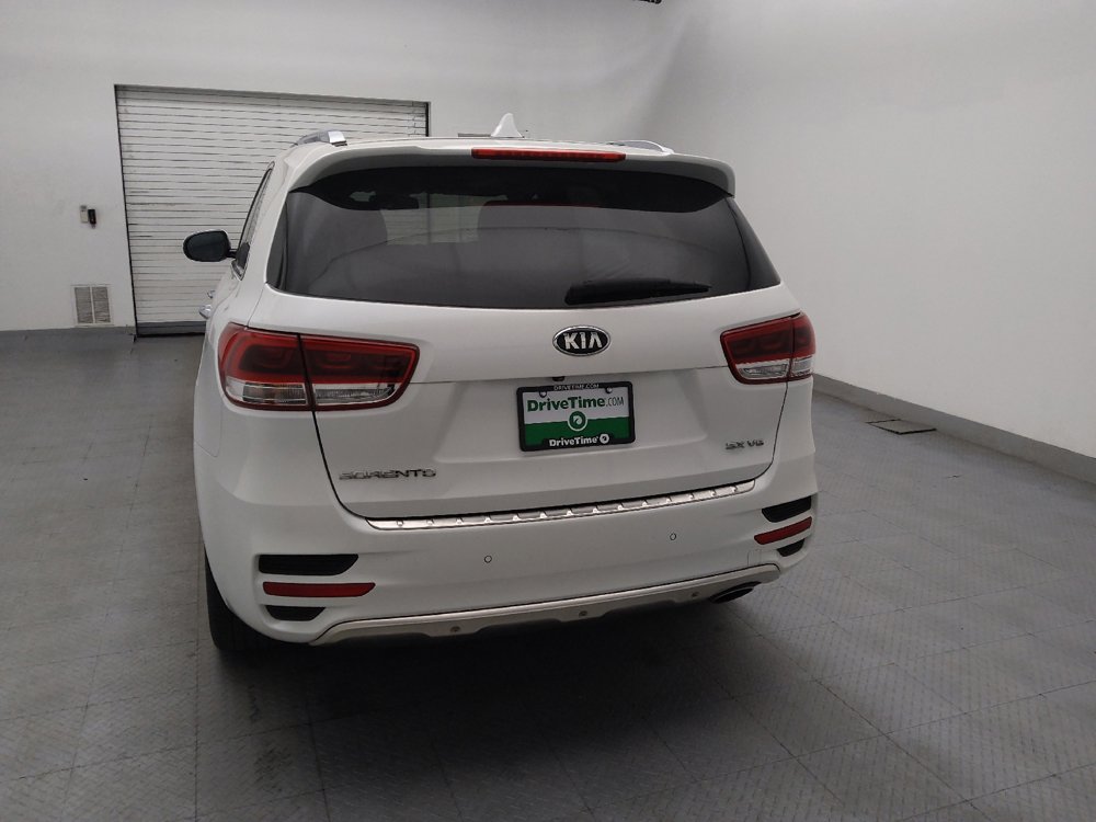 Used 2017 Kia Sorento SX FWD image 6