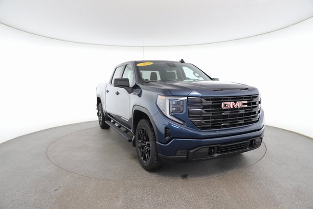 Used 2023 GMC Sierra 1500 Pro w/ Graphite Edition image 28