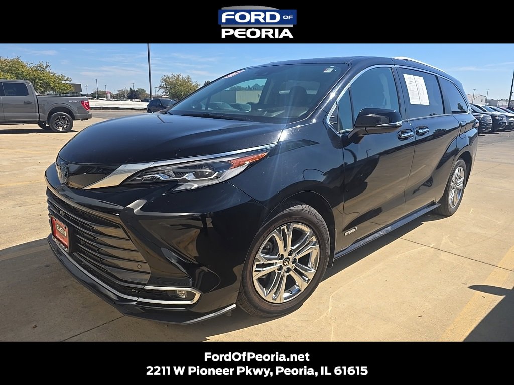 Used 2021 Toyota Sienna Platinum