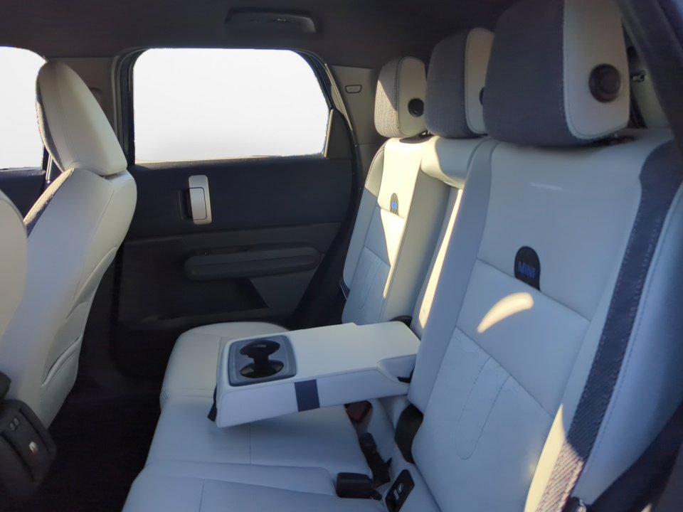 Certified 2025 MINI Cooper Countryman S image 12