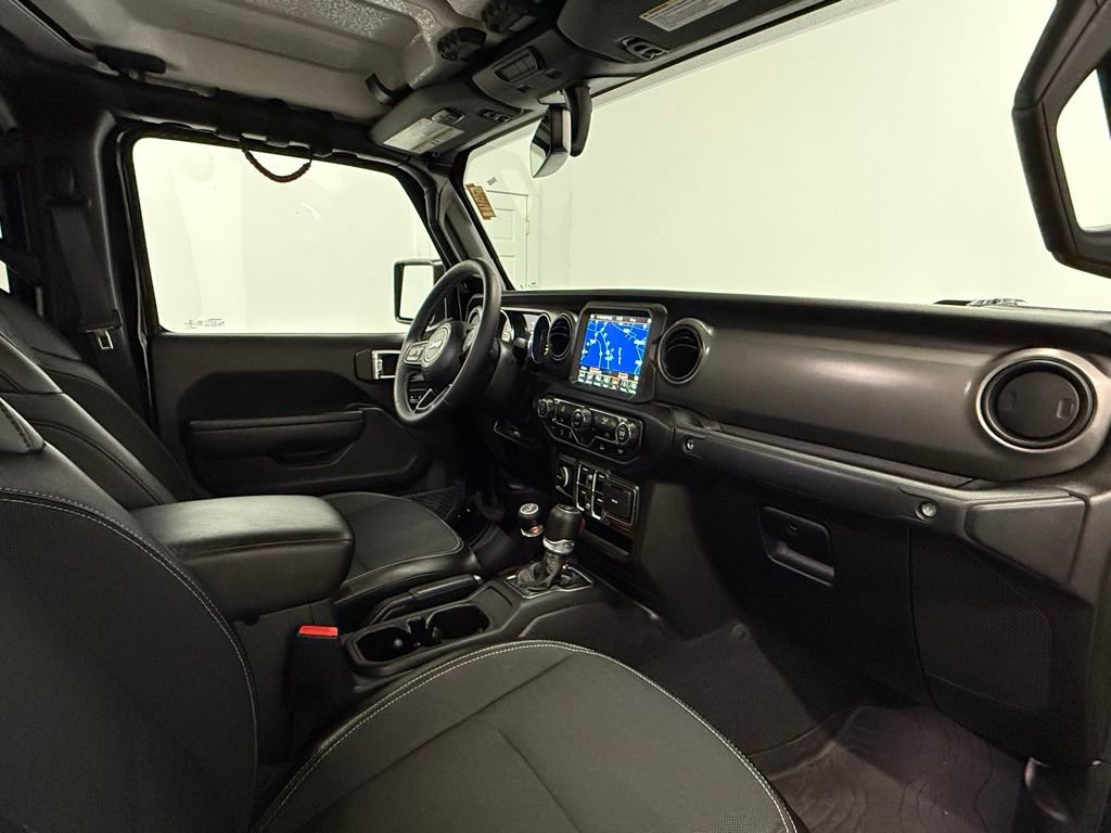 Used 2023 Jeep Gladiator Sport S image 16