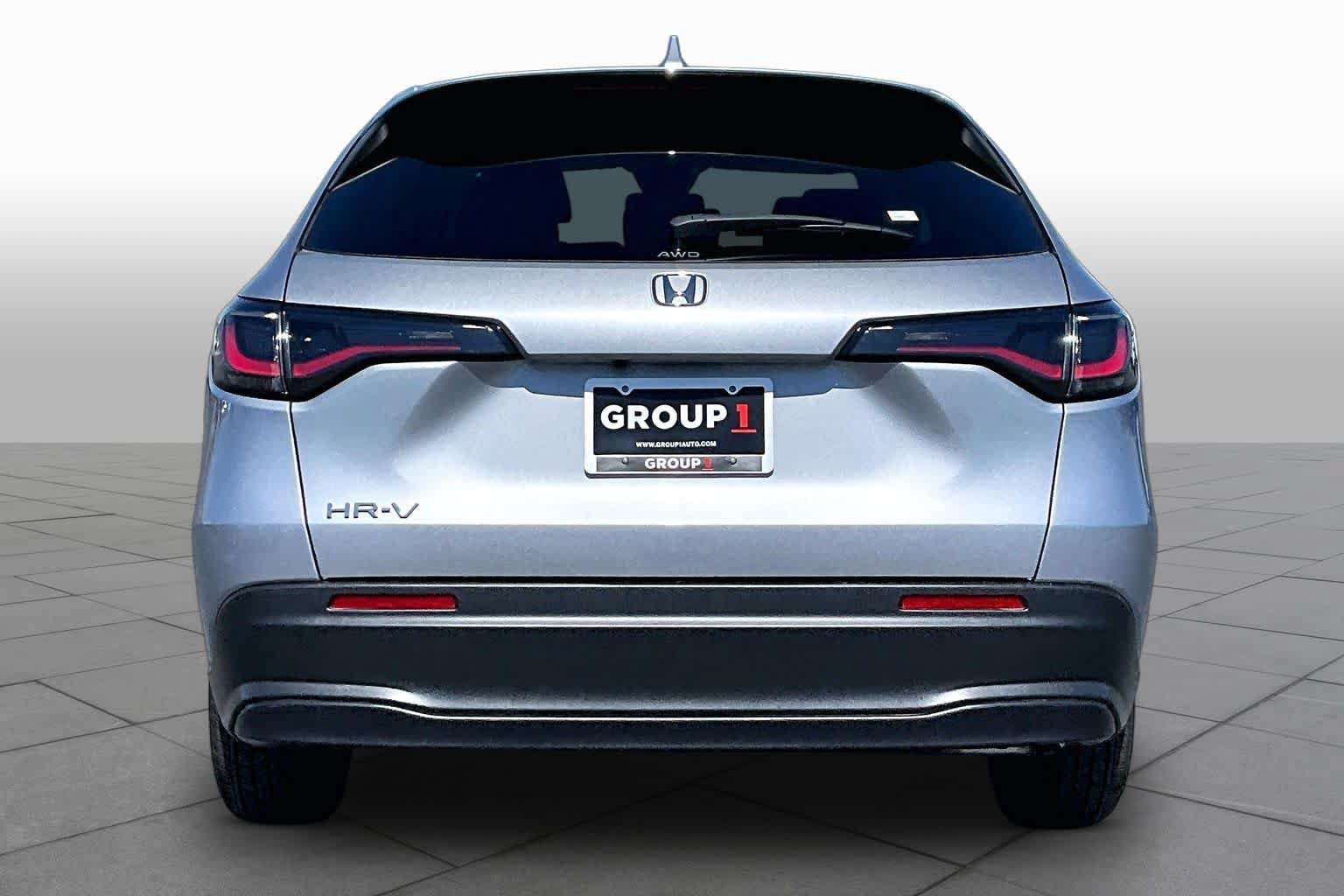 New 2027 Honda HR-V LX image 4