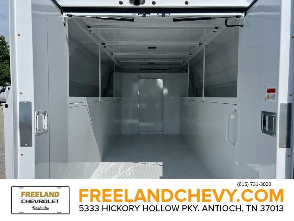 New 2025 Chevrolet Express 3500 w/ Power Convenience Package image 8