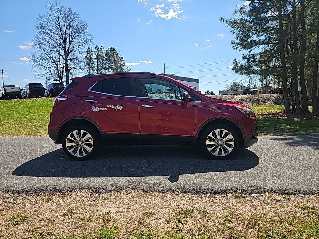 Used 2018 Buick Encore Preferred image 4