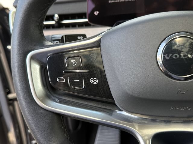 Certified 2025 Volvo EX90 Ultra AWD/4WD image 12