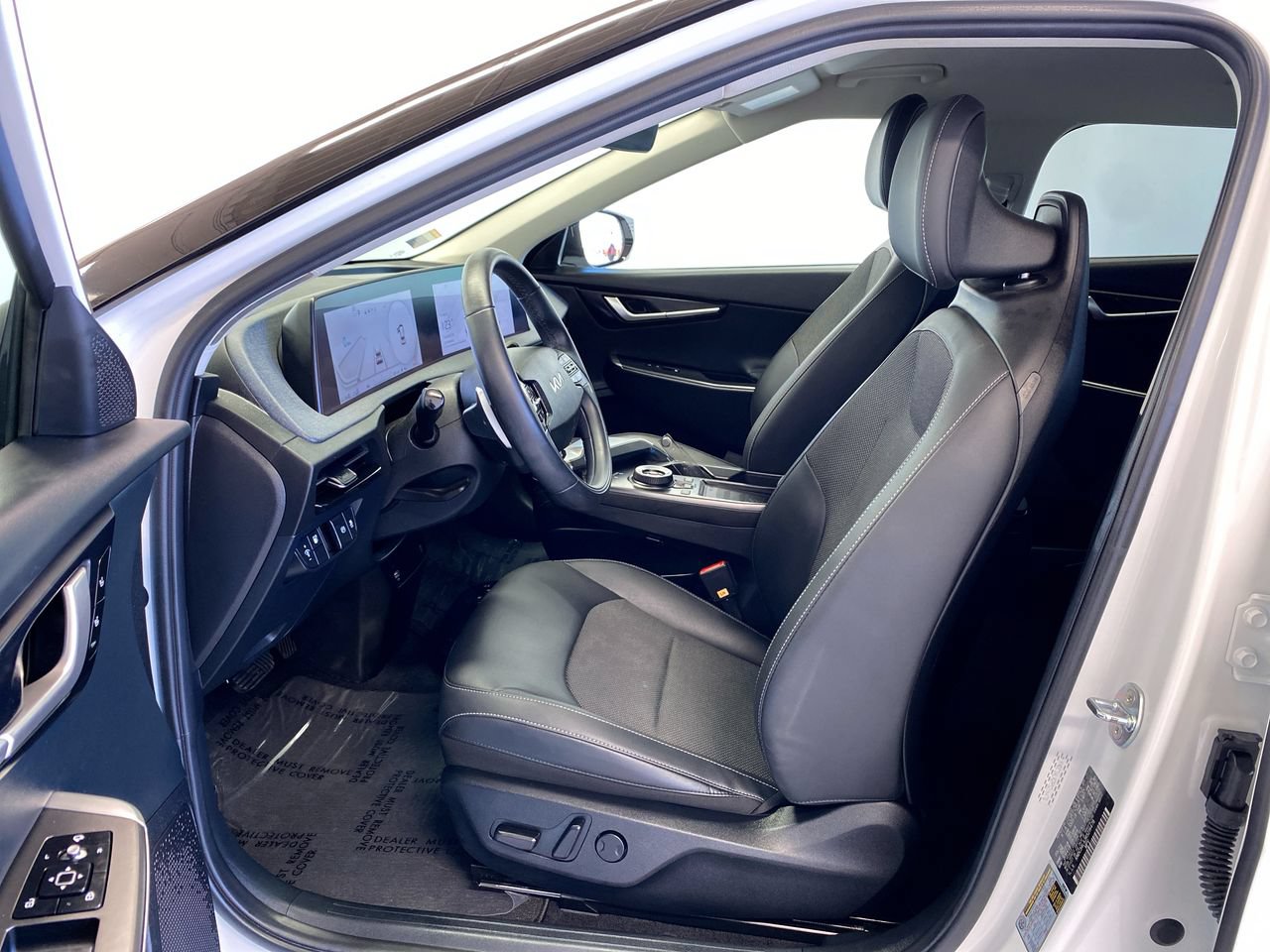 Certified 2024 Kia EV6 Light RWD image 16