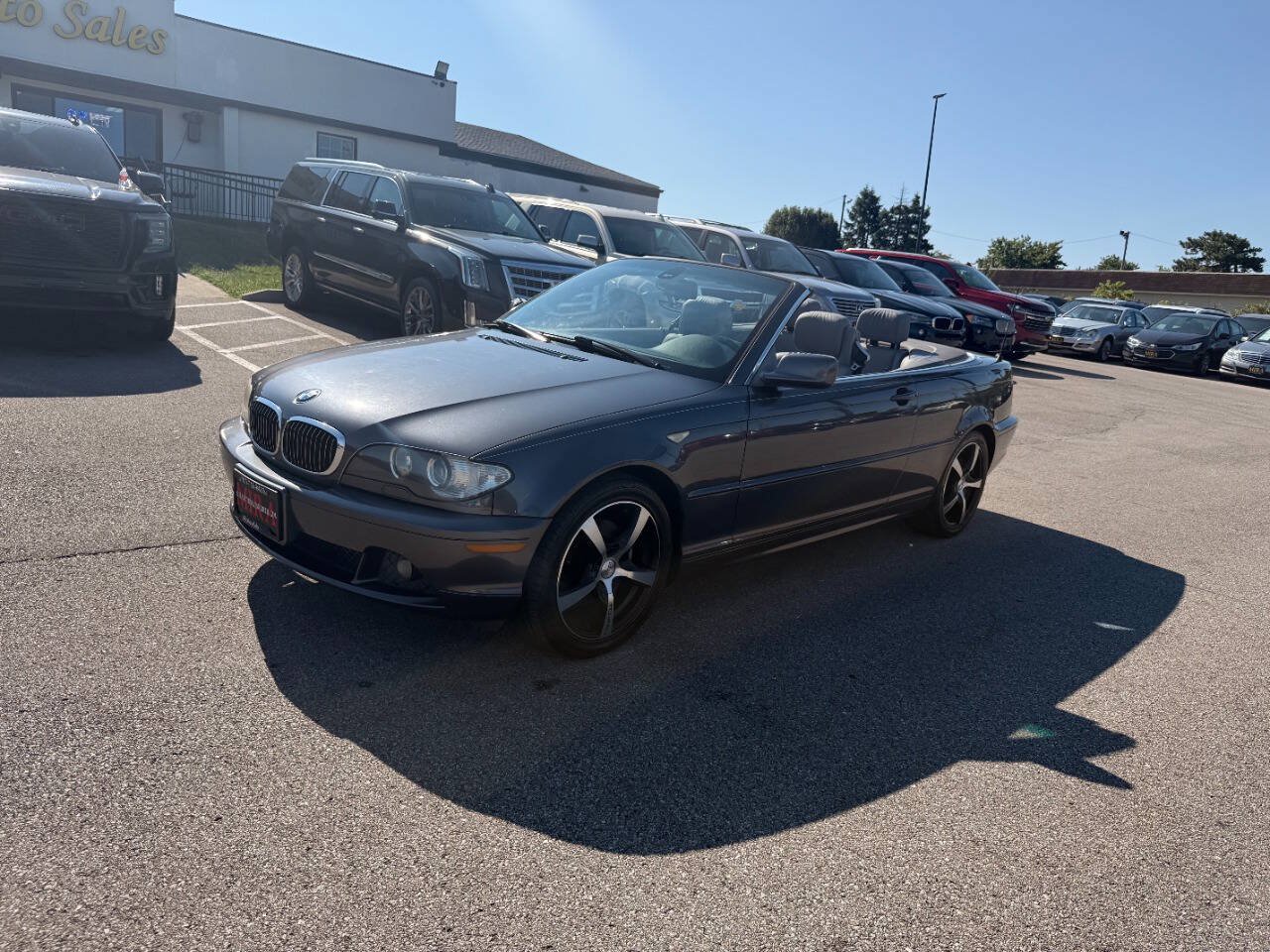 Used 2005 BMW 325Ci Convertible RWD image 2