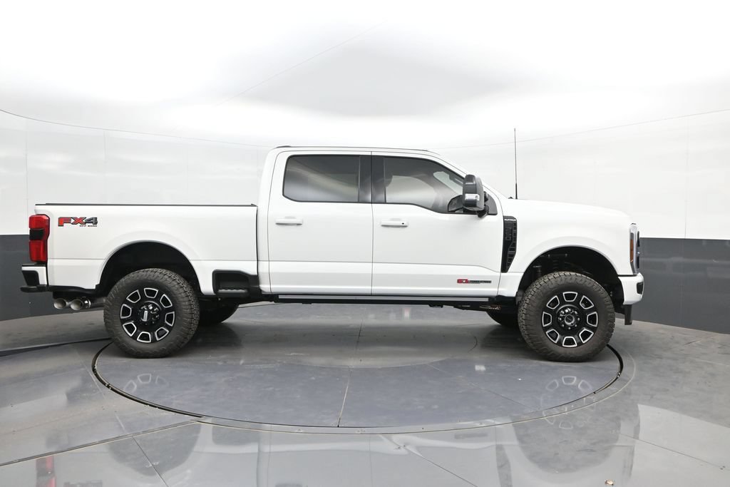 Used 2026 Ford F250 Platinum AWD/4WD image 9