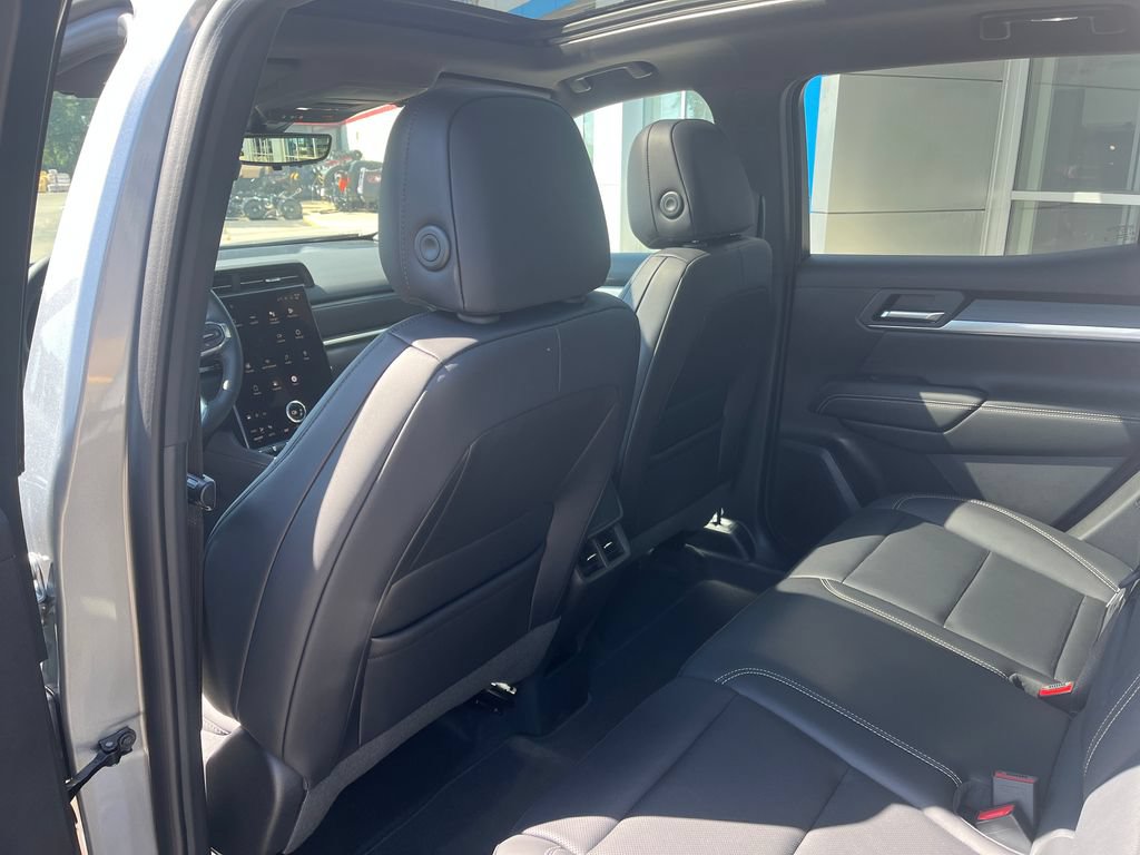 New 2026 GMC Terrain Elevation w/ Elevation Premium Package AWD/4WD image 15