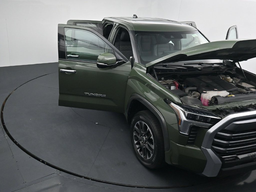 Used 2022 Toyota Tundra Limited AWD/4WD image 39