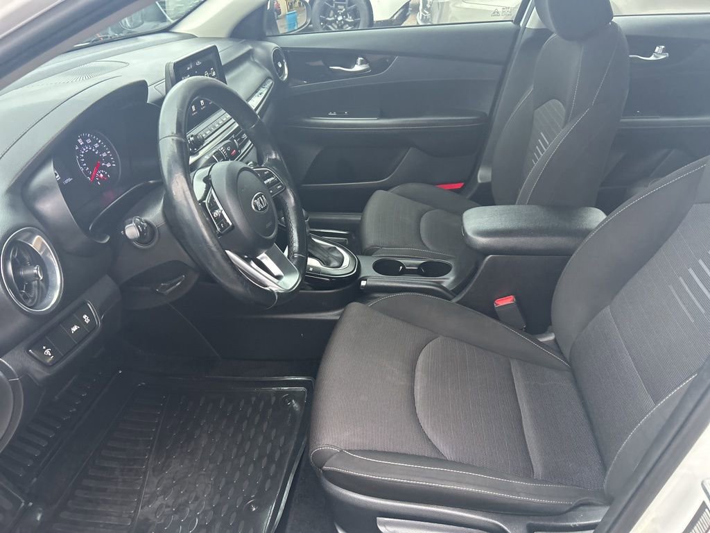 Used 2019 Kia Forte S w/ S Premium Package image 18