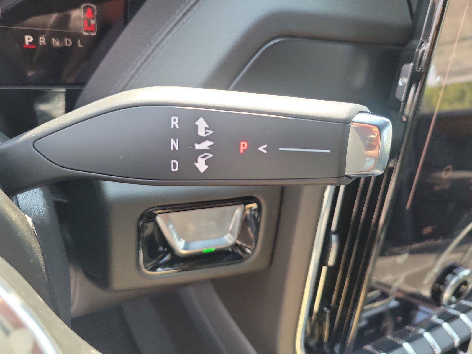 New 2026 GMC Yukon XL Denali AWD/4WD image 34