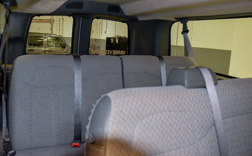 Used 2023 Chevrolet Express 3500 LS image 15