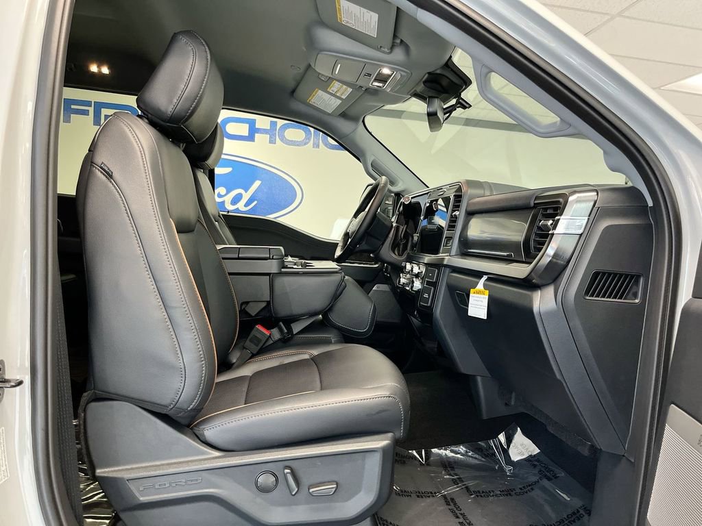 New 2026 Ford F250 Lariat image 22