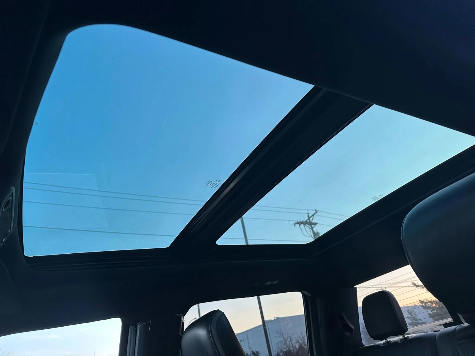 Used 2018 Ford F150 Platinum w/ Equipment Group 701A Luxury image 14