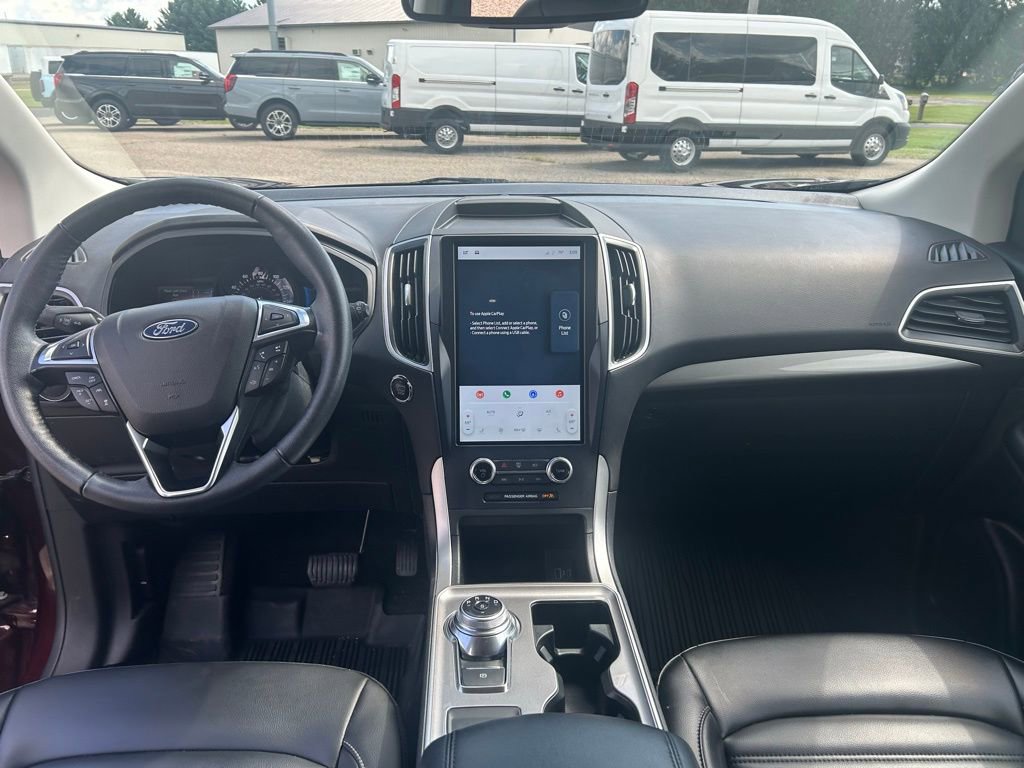 Used 2024 Ford Edge SEL w/ Convenience Package image 13